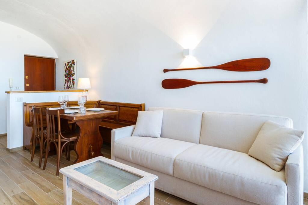 Casa Del Subacqueo. Amazing Terrace With Sea View. Wi-Fi Apartment Bordighera Exterior photo