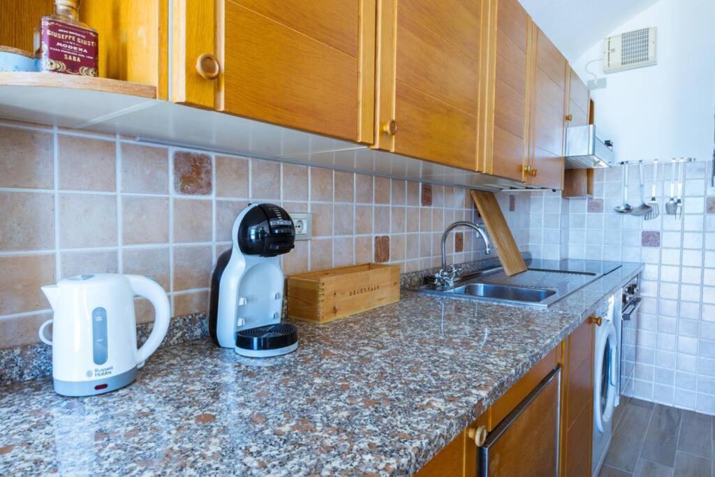 Casa Del Subacqueo. Amazing Terrace With Sea View. Wi-Fi Apartment Bordighera Exterior photo